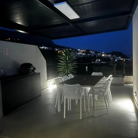 Roof Life Roko * Podstrana