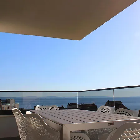 Roof Life Roko Apartamento Podstrana