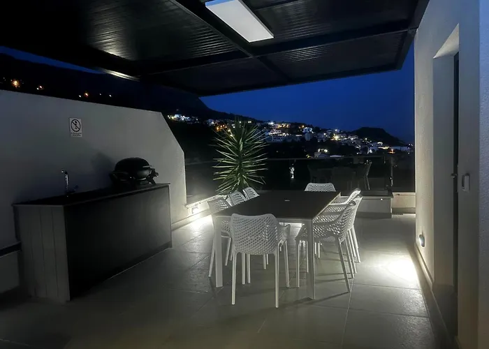 Roof Life Roko * Podstrana